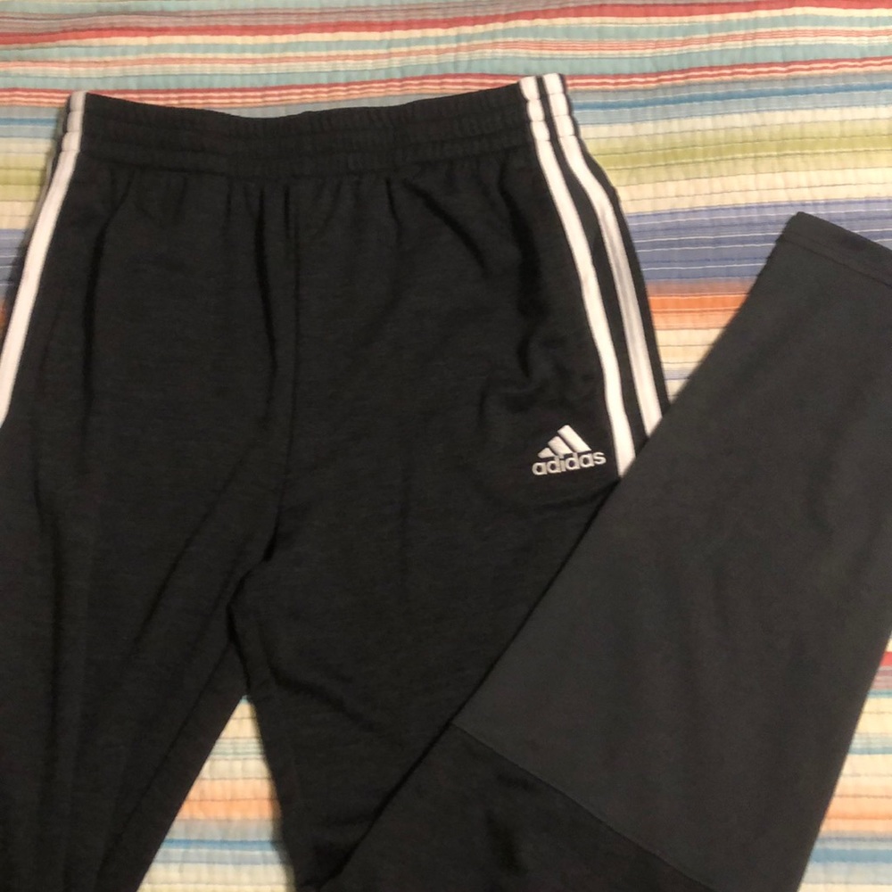 Adidas pants Boys XL Men’s S
